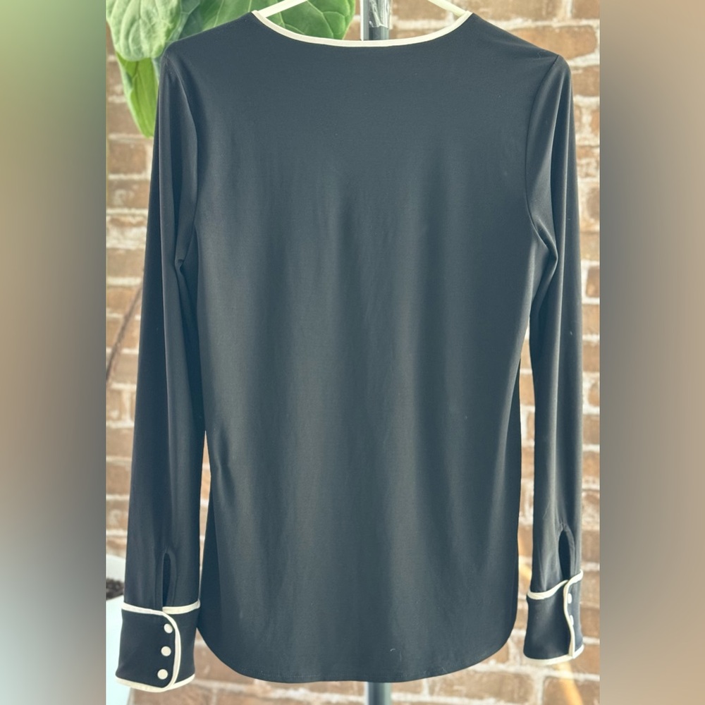 WHBM Blouse - Picture 2 of 2